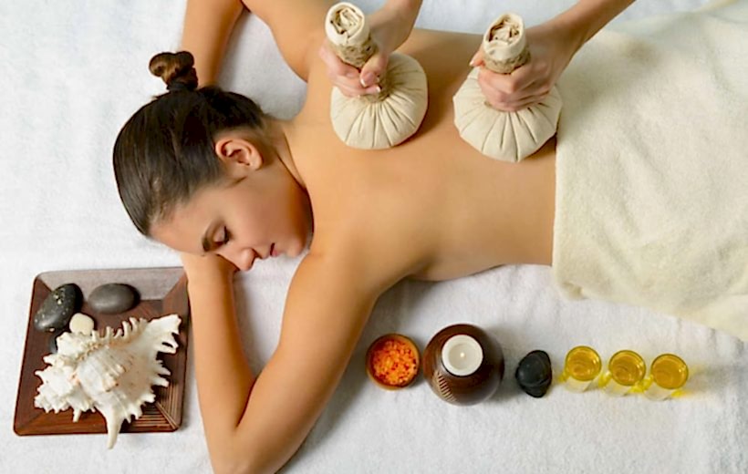 Thai Herbal Massage